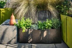 Pflanztasche Zum Hängen "Humus" -Windhager || Compo Verkäufe bacsac pflanztasche zum haengen humus 1681202 de